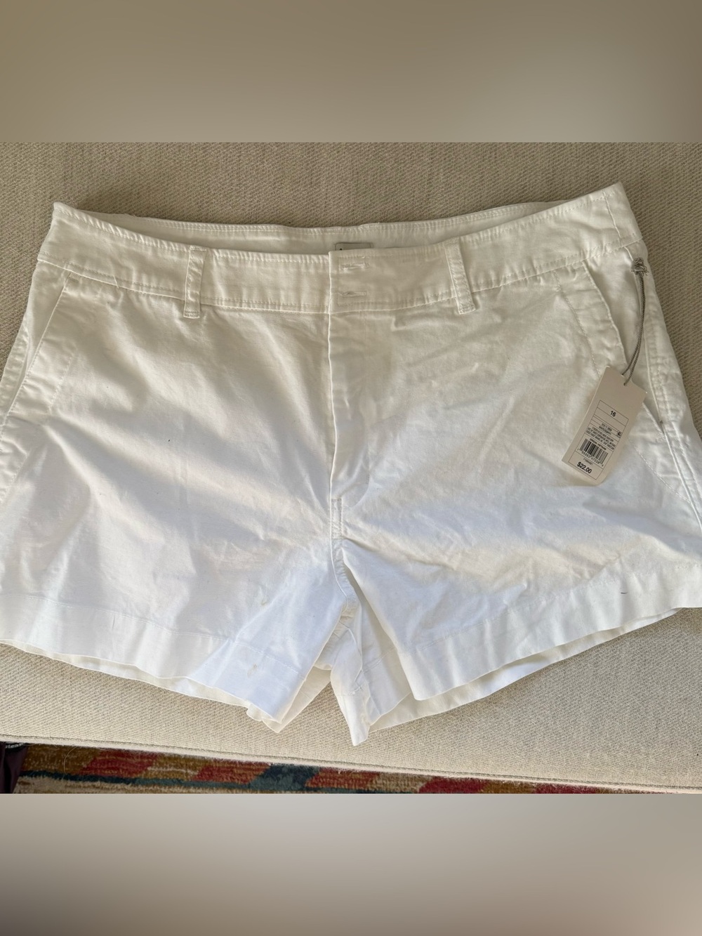 a new day Target White Women's Shorts NWT